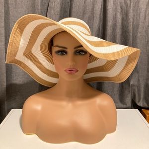 A new day tan and white floppy hat